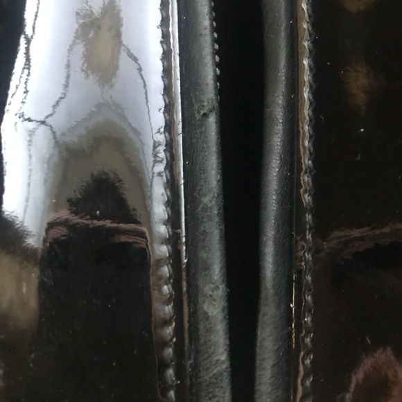 Medium Lady Dior Handbag in Black - Picture 6 of 8